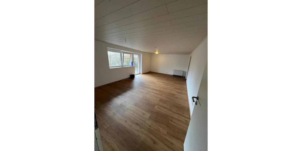 Erdgeschoßwohnung Merzig - 6 Zimmer, 153 m&sup2;, 1.200&euro; | Angebot:24767641