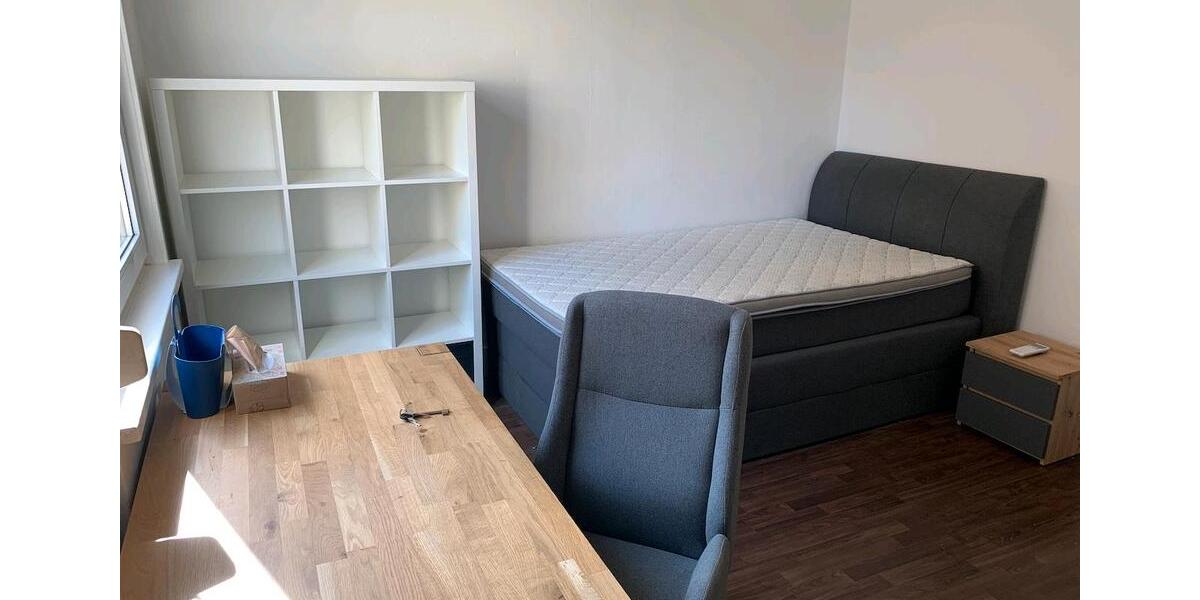 Wohnen auf Zeit Esslingen am Neckar Brühl - 1 Zimmer, 13 m&sup2;, 470&euro; | Angebot:25173796