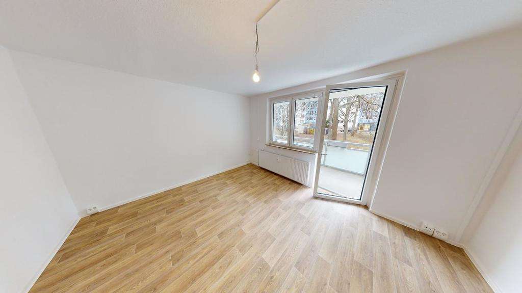 Etagenwohnung Chemnitz Zentrum - 2 Zimmer, 65 m&sup2;, 450&euro; | Angebot:27294663