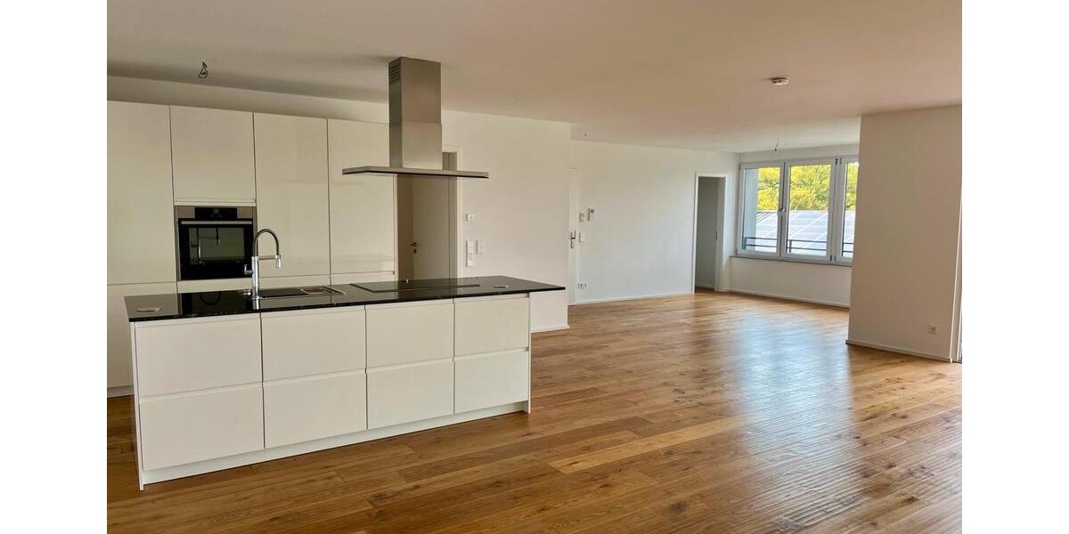 Einfamilienhaus Weinsberg - 3 Zimmer, 141 m&sup2;, 1.800&euro; | Angebot:24370993