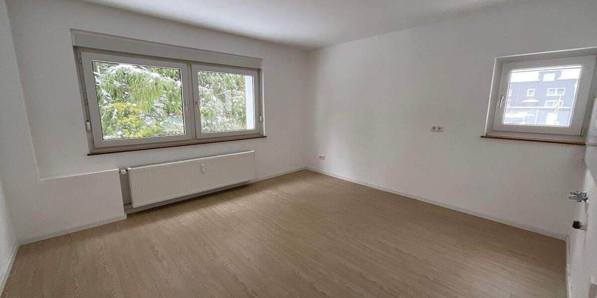 Etagenwohnung Radevormwald Innenstadt - 1 Zimmer, 39 m&sup2;, 399&euro; | Angebot:24255811