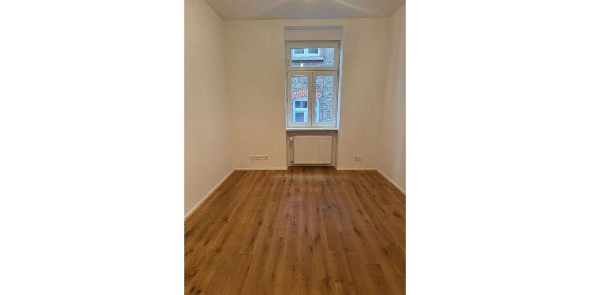 Mehrfamilienhaus, Wohnhaus Frankfurt Höchst - 4 Zimmer, 120 m&sup2;, 2.150&euro; | Angebot:24670171