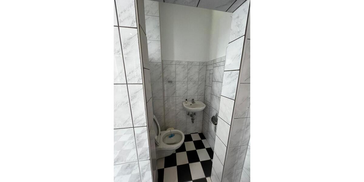 Erdgeschoßwohnung Saarlouis - 3 Zimmer, 75 m&sup2;, 1.000&euro; | Angebot:24351930