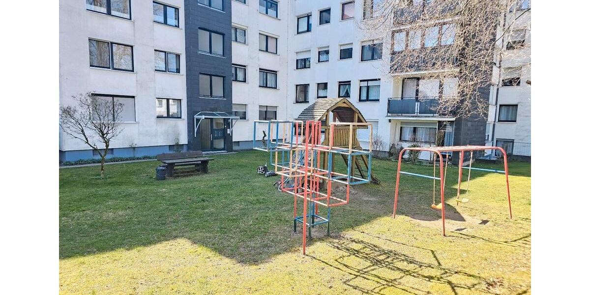 Etagenwohnung Bergneustadt - 3 Zimmer, 77 m&sup2;, 700&euro; | Angebot:26618880