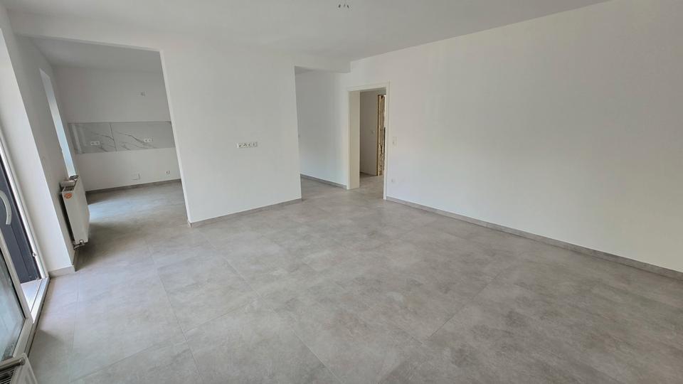 Erdgeschoßwohnung Hameln Kernstadt - 2.5 Zimmer, 72 m&sup2;, 740&euro; | Angebot:25883598