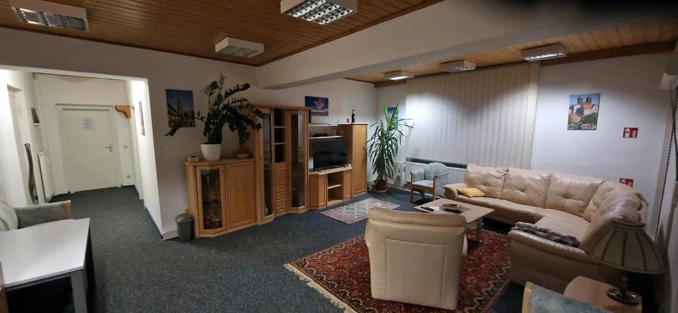 Wohnen auf Zeit Nebra (Unstrut) - 10 Zimmer, 250 m&sup2;, 30&euro; | Angebot:24514094