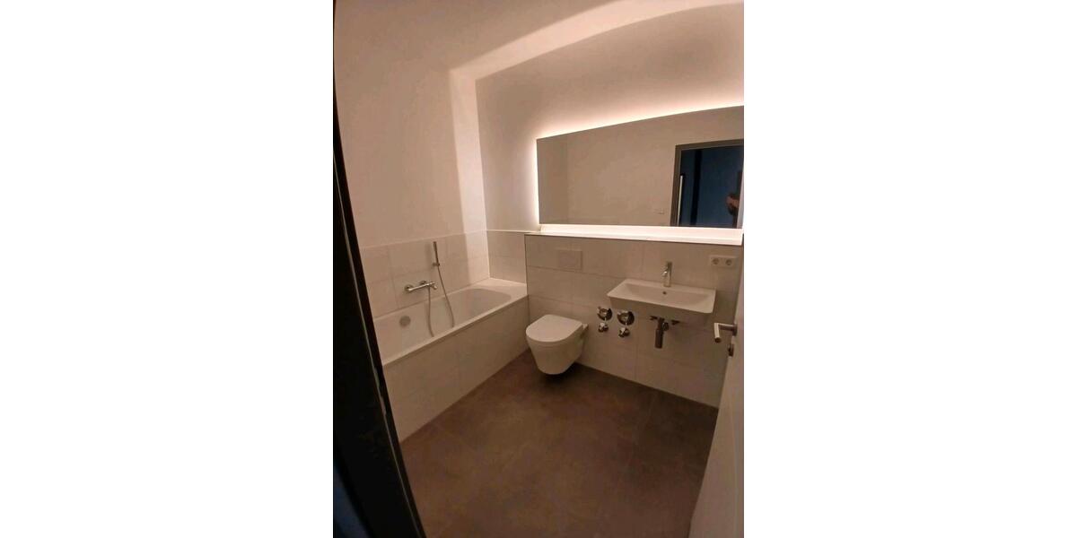 Geräumige 4-Raum-Wohnung zu vermieten 4 zimmer