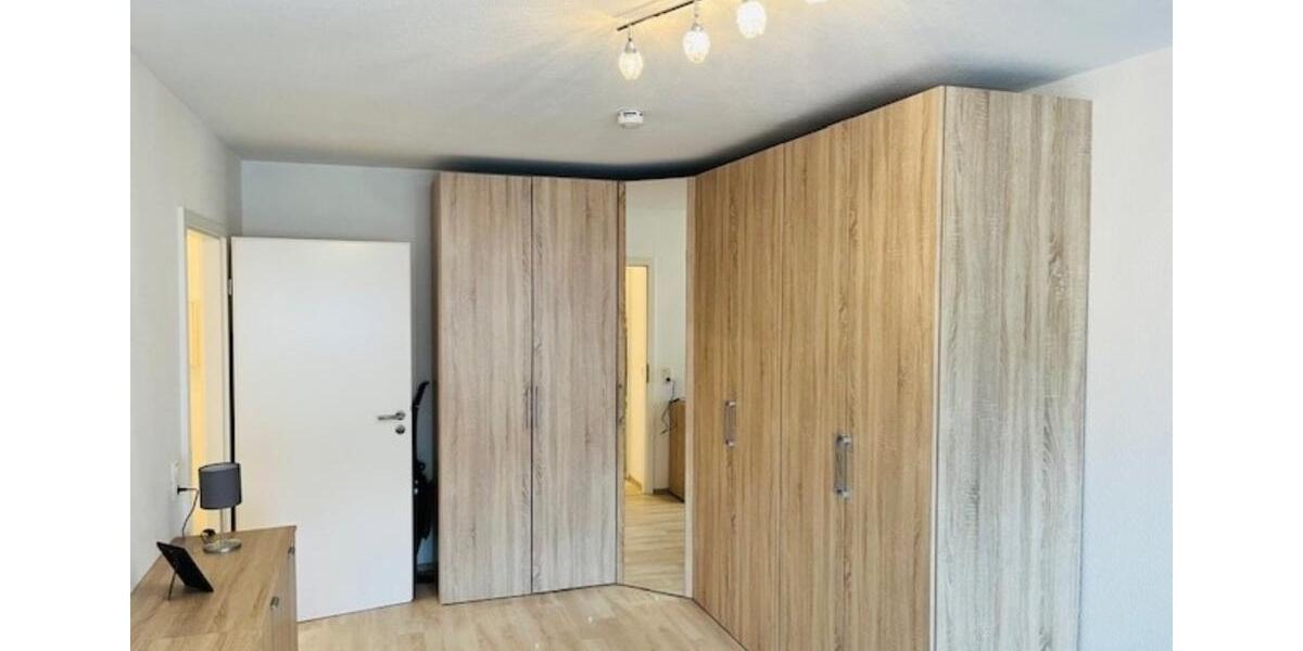 Etagenwohnung Maintal - 2 Zimmer, 66 m&sup2;, 880&euro; | Angebot:25054650