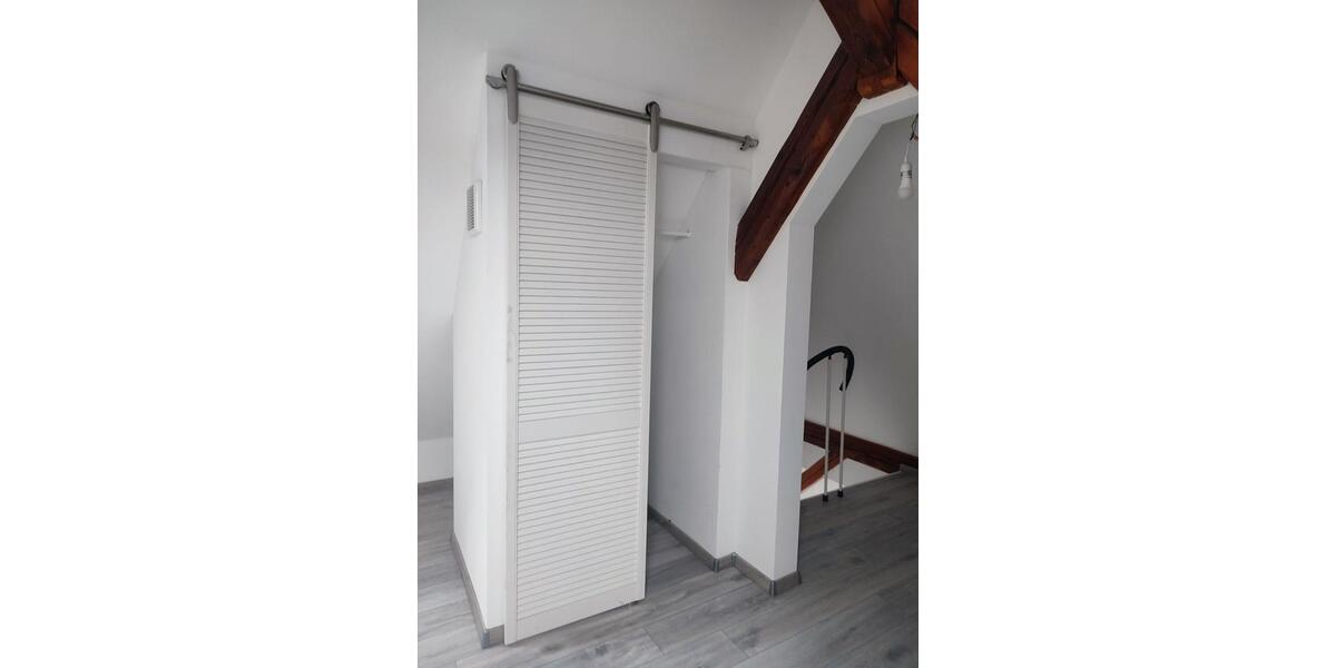 Dachgeschoßwohnung Zweibrücken - 1 Zimmer, 68 m&sup2;, 700&euro; | Angebot:26137465