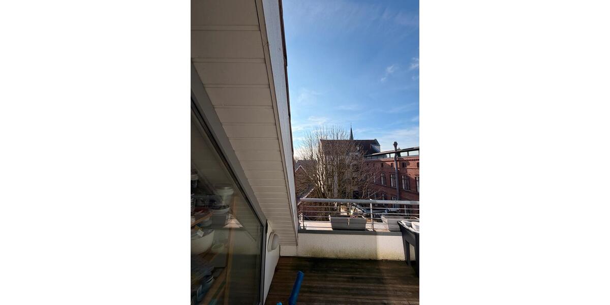 Dachgeschoßwohnung Gütersloh - 3 Zimmer, 104 m&sup2;, 950&euro; | Angebot:24849014