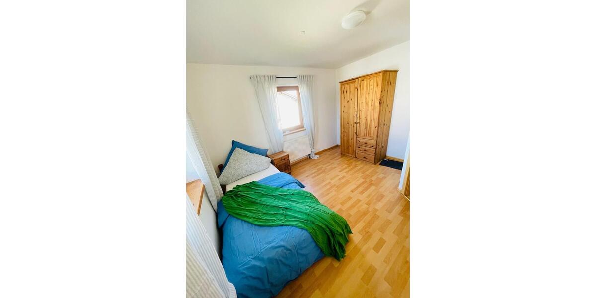 Wohnen auf Zeit Kolbermoor - 5 Zimmer, 165 m&sup2;, 500&euro; | Angebot:25126552