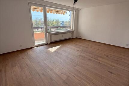 Wohnung Hochheim am Main - 2 Zimmer, 65 m&sup2;, 910&euro; | Angebot:26049623