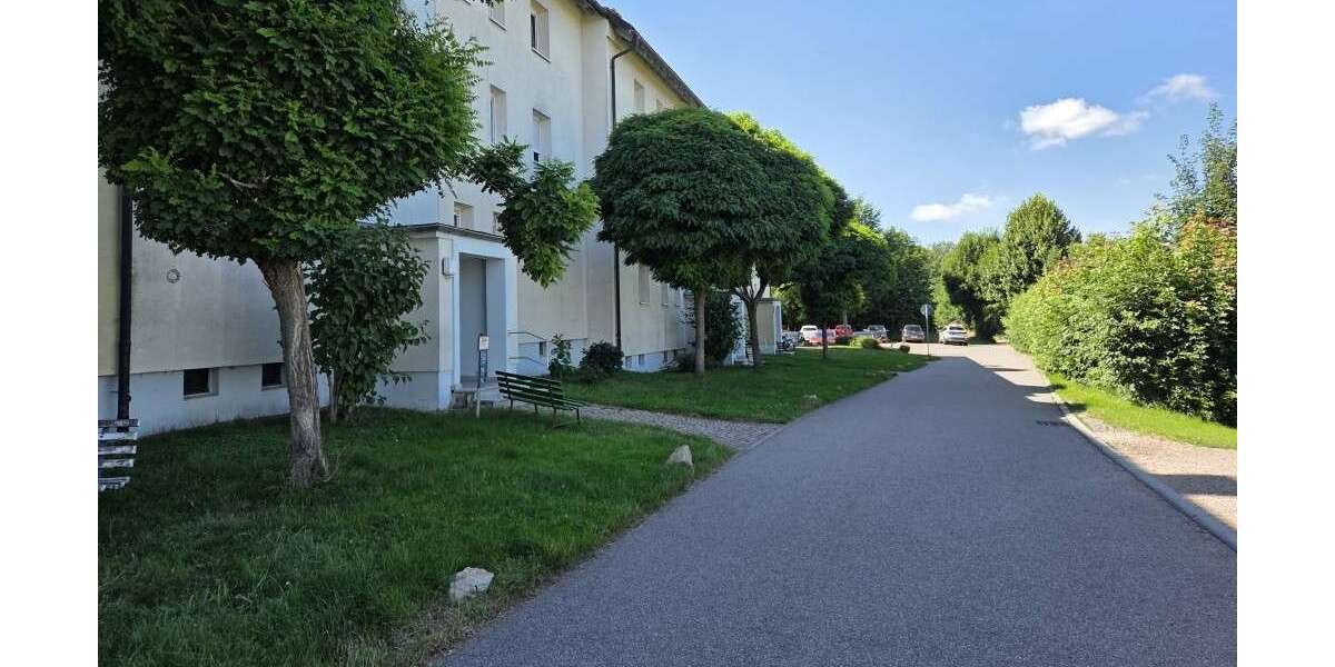 Etagenwohnung Klingenberg - 4 Zimmer, 80 m&sup2;, 455&euro; | Angebot:25881093
