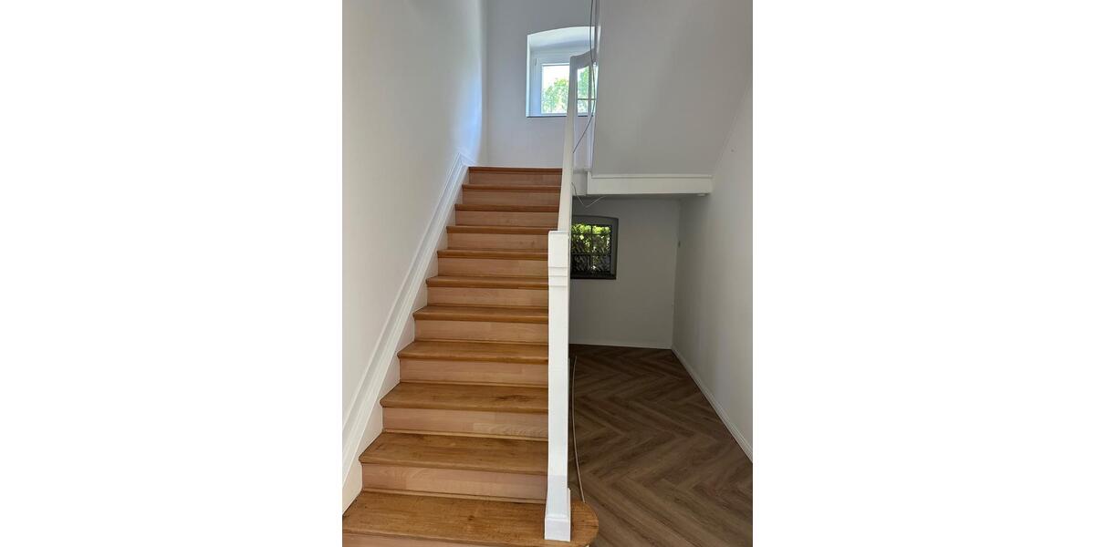 Bauernhaus, Landhaus Geseke - 6 Zimmer, 168 m&sup2;, 1.600&euro; | Angebot:26568093