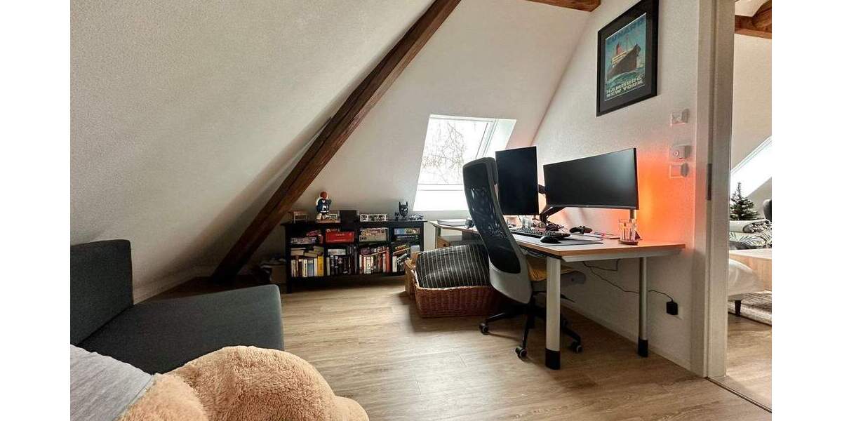 Etagenwohnung Albstadt Tailfingen - 3 Zimmer, 102 m&sup2;, 1.200&euro; | Angebot:25771482