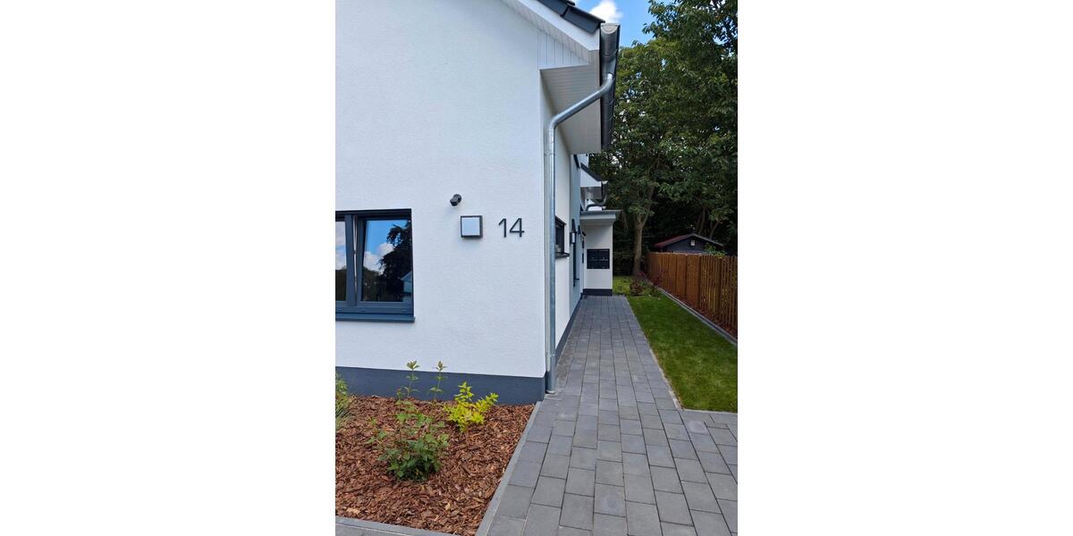 Erdgeschoßwohnung Hude (Oldenburg) - 3 Zimmer, 96 m&sup2;, 1.250&euro; | Angebot:26702143