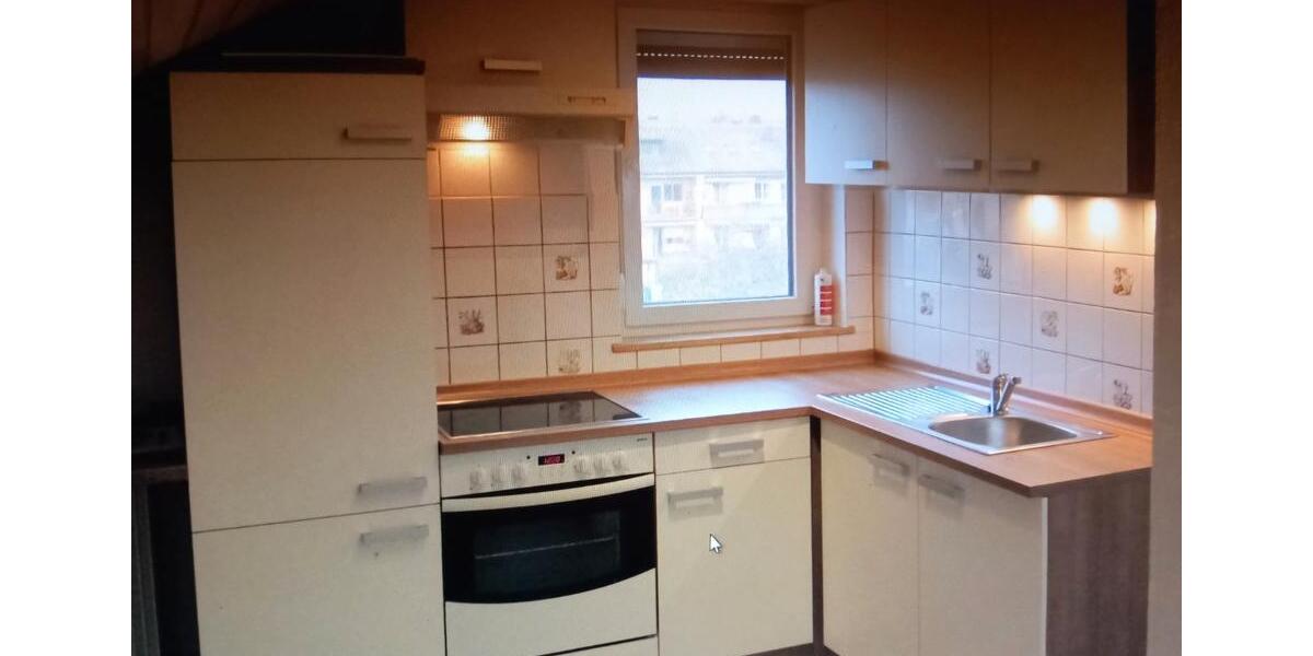 Dachgeschoßwohnung Schwarzenfeld - 3 Zimmer, 85 m&sup2;, 780&euro; | Angebot:26327194