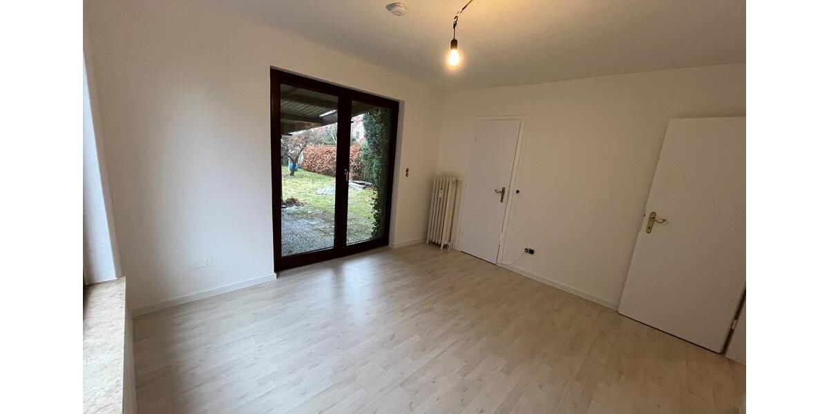 Erdgeschoßwohnung Bremen Blumenthal - 1.5 Zimmer, 35 m&sup2;, 520&euro; | Angebot:25173959