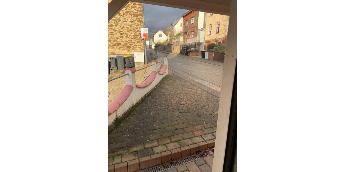 Reihenhaus Urbar - 5 Zimmer, 97 m&sup2;, 1.000&euro; | Angebot:25056650