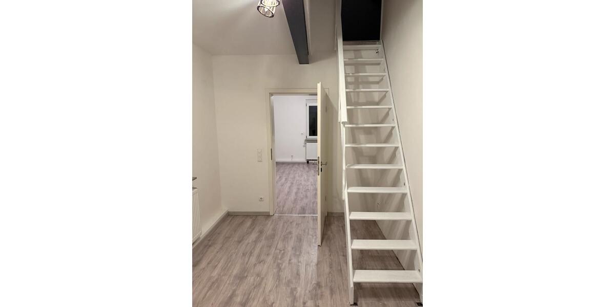 3,5-Zimmer-Maisonette mit Garten, Terrasse 2 Stellplätze 4 zimmer