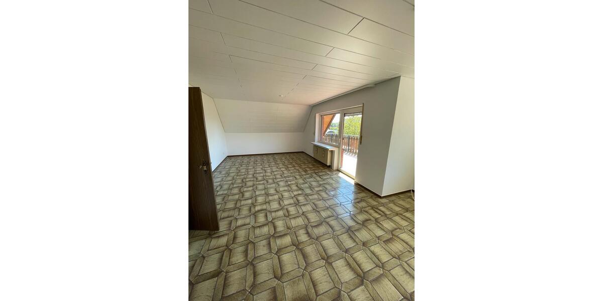 Dachgeschoßwohnung Haren (Ems) - 2 Zimmer, 85 m&sup2;, 600&euro; | Angebot:26493684