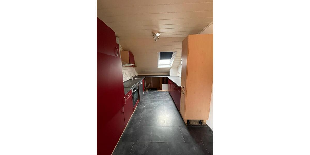Dachgeschoßwohnung Ralingen - 3 Zimmer, 77 m&sup2;, 800&euro; | Angebot:25098579