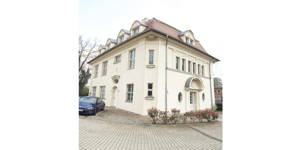 Wohnen auf Zeit Düsseldorf Stadtbezirk 3 - 12 Zimmer, 400 m&sup2;, 550&euro; | Angebot:25875316