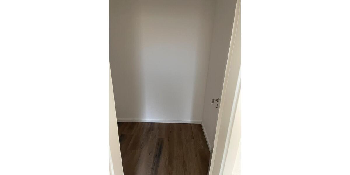 Etagenwohnung Köln Chorweiler - 2 Zimmer, 45 m&sup2;, 850&euro; | Angebot:26610466