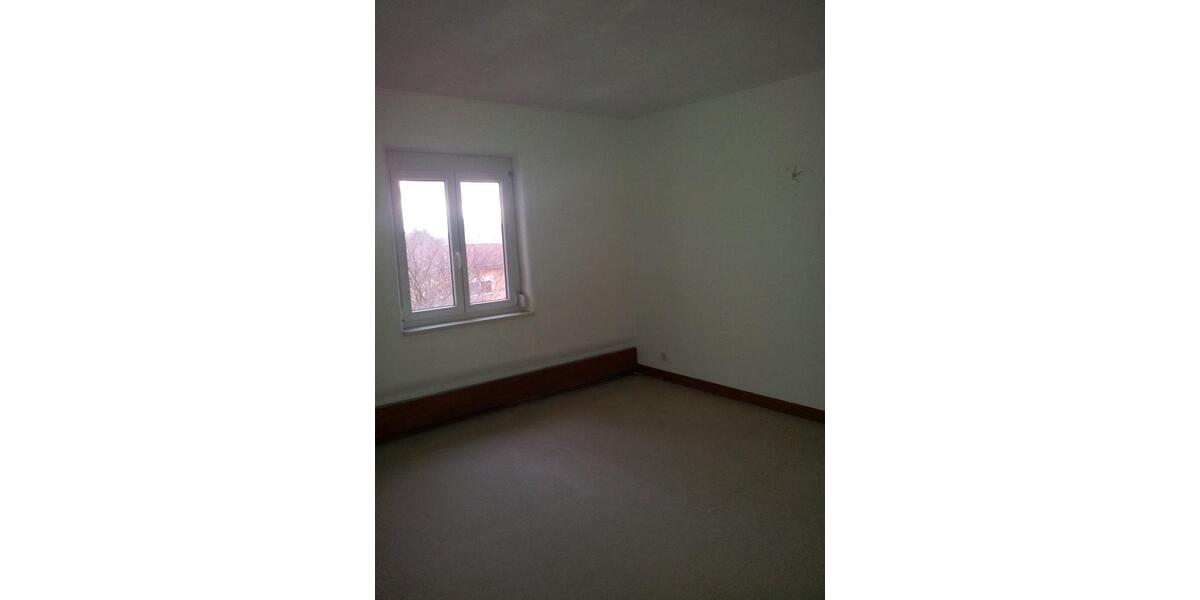 Etagenwohnung Tübingen Lustnau - 3 Zimmer, 74 m&sup2;, 1.200&euro; | Angebot:26704427