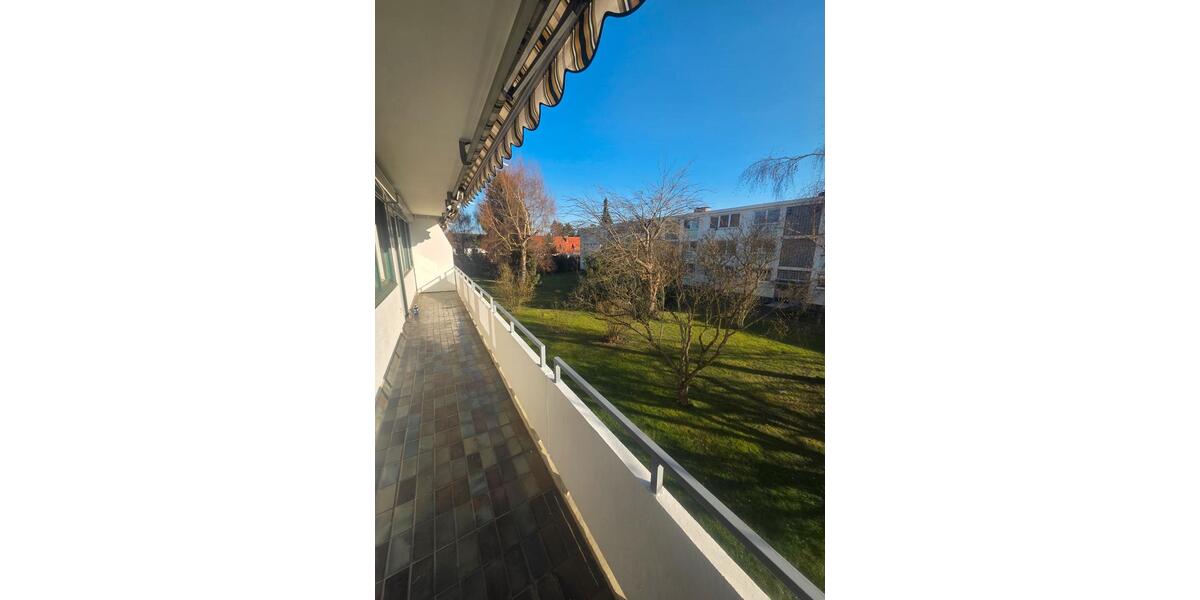 Etagenwohnung Kassel Harleshausen - 3.5 Zimmer, 93 m&sup2;, 1.150&euro; | Angebot:25991898