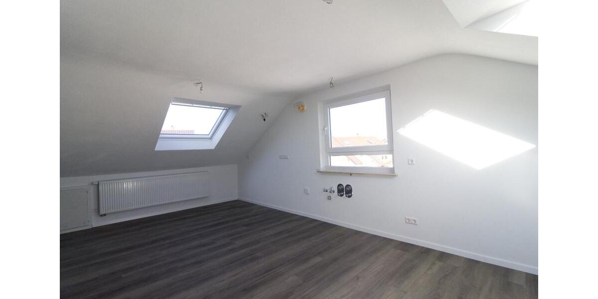 Dachgeschoßwohnung Waiblingen Beinstein - 3 Zimmer, 51 m&sup2;, 800&euro; | Angebot:25048702