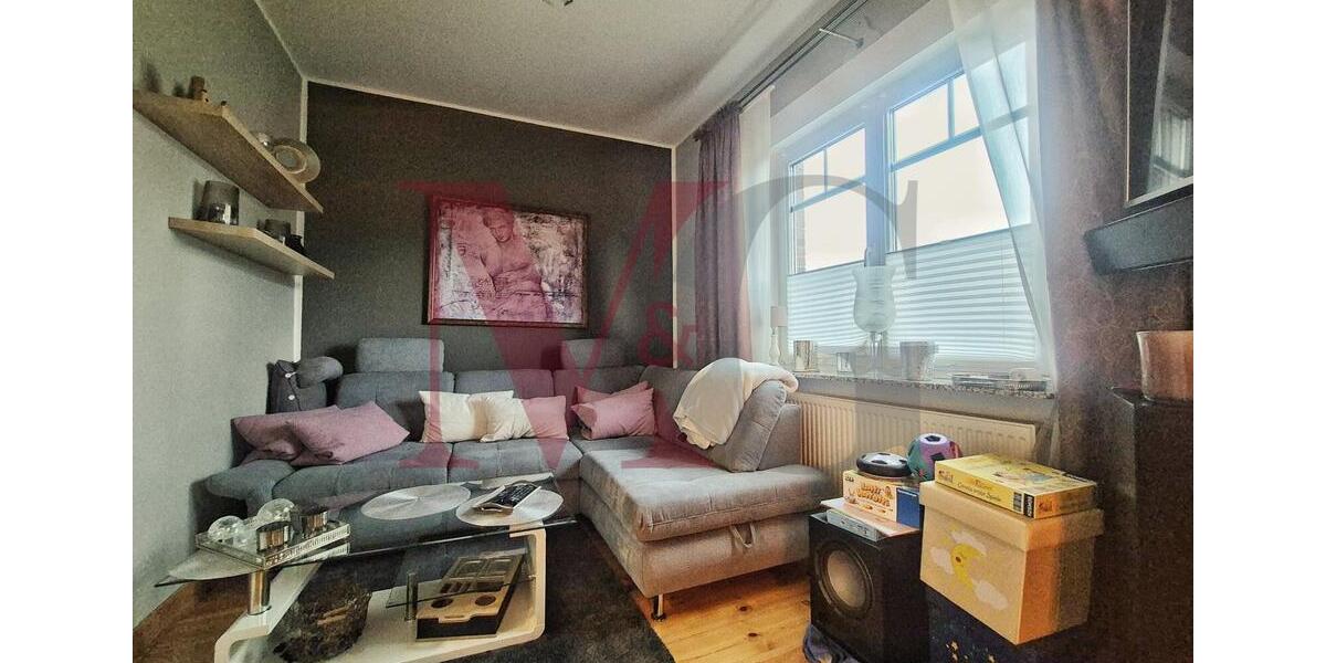 Einfamilienhaus Wilhelmshaven Aldenburg - 9 Zimmer, 227 m&sup2;, 1.600&euro; | Angebot:25843573