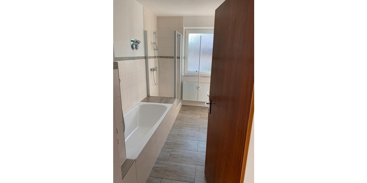 Etagenwohnung Günzburg - 4 Zimmer, 100 m&sup2;, 1.050&euro; | Angebot:26577655