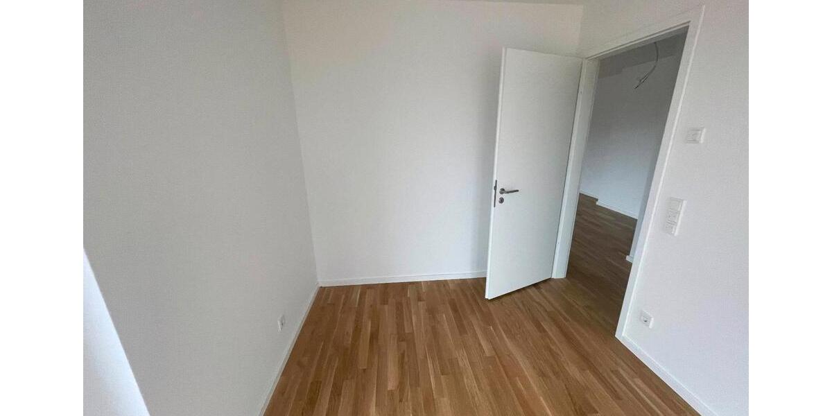 Dachgeschoßwohnung Trier Kürenz - 4 Zimmer, 108 m&sup2;, 1.611&euro; | Angebot:26515400