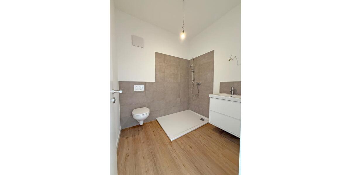 Etagenwohnung Kappeln - 3 Zimmer, 148 m&sup2;, 1.680&euro; | Angebot:24176668