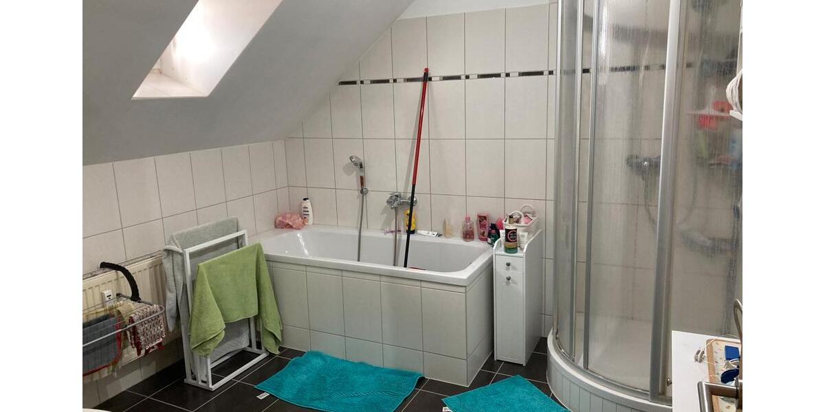 Dachgeschoßwohnung Egeln - 4 Zimmer, 134 m&sup2;, 700&euro; | Angebot:26698379