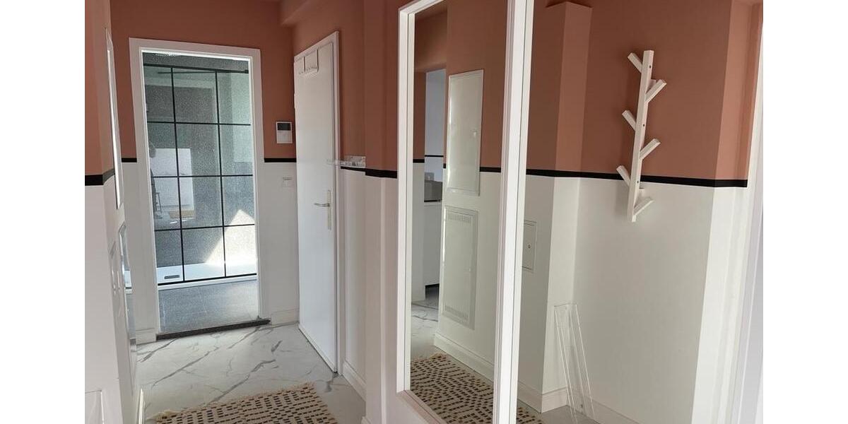 Dachgeschoßwohnung Berlin Charlottenburg-Wilmersdorf - 2 Zimmer, 65 m&sup2;, 1.250&euro; | Angebot:26351772
