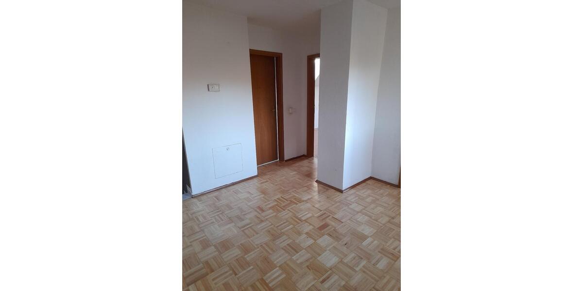 Einfamilienhaus Leuna - 6 Zimmer, 160 m&sup2;, 1.040&euro; | Angebot:24682530