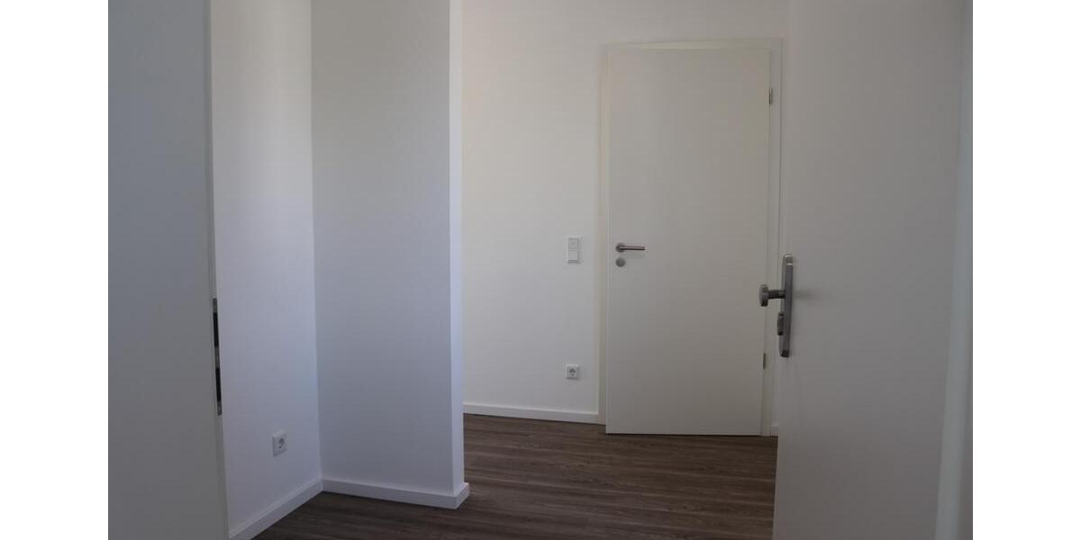 Einfamilienhaus Bad Salzuflen - 3 Zimmer, 117 m&sup2;, 1.240&euro; | Angebot:24780682