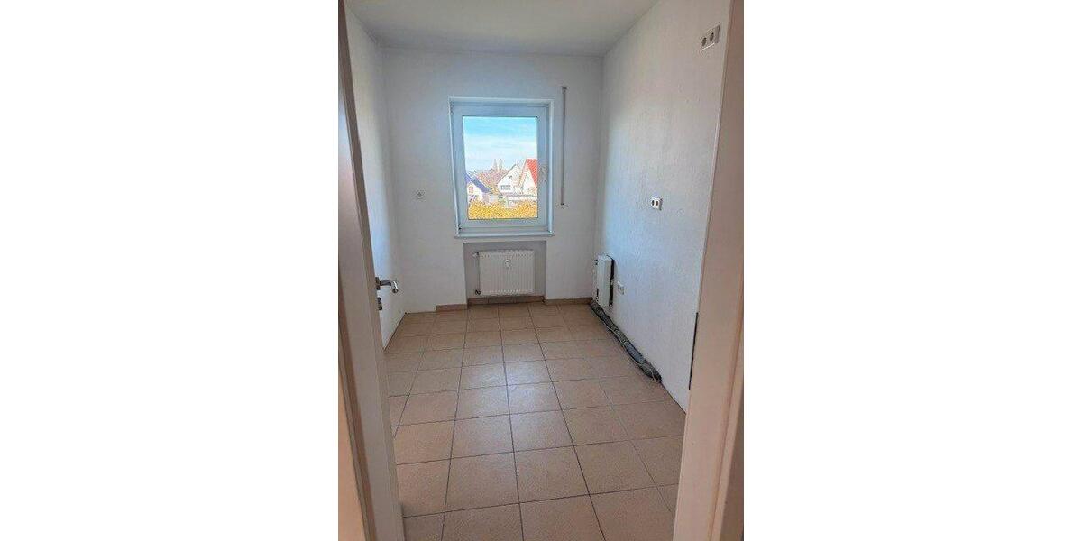 Etagenwohnung Vlotho - 4 Zimmer, 89 m&sup2;, 700&euro; | Angebot:26440854