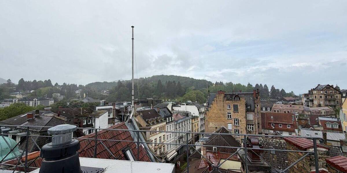 Etagenwohnung Baden-Baden Innenstadt - 5 Zimmer, 242 m&sup2;, 4.100&euro; | Angebot:26730776