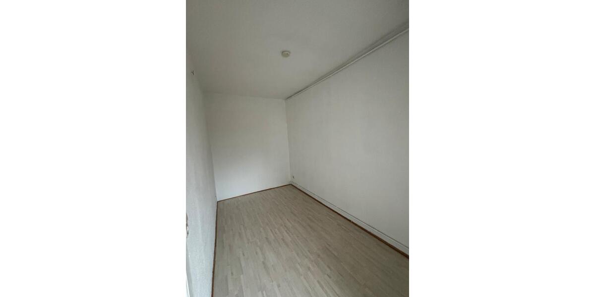 Etagenwohnung Friedland - 3 Zimmer, 48 m&sup2;, 240&euro; | Angebot:25352453