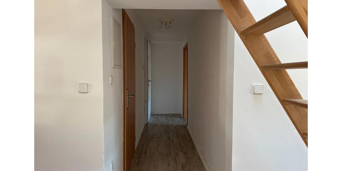 Einfamilienhaus Bingen am Rhein - 4 Zimmer, 100 m&sup2;, 1.200&euro; | Angebot:25900682