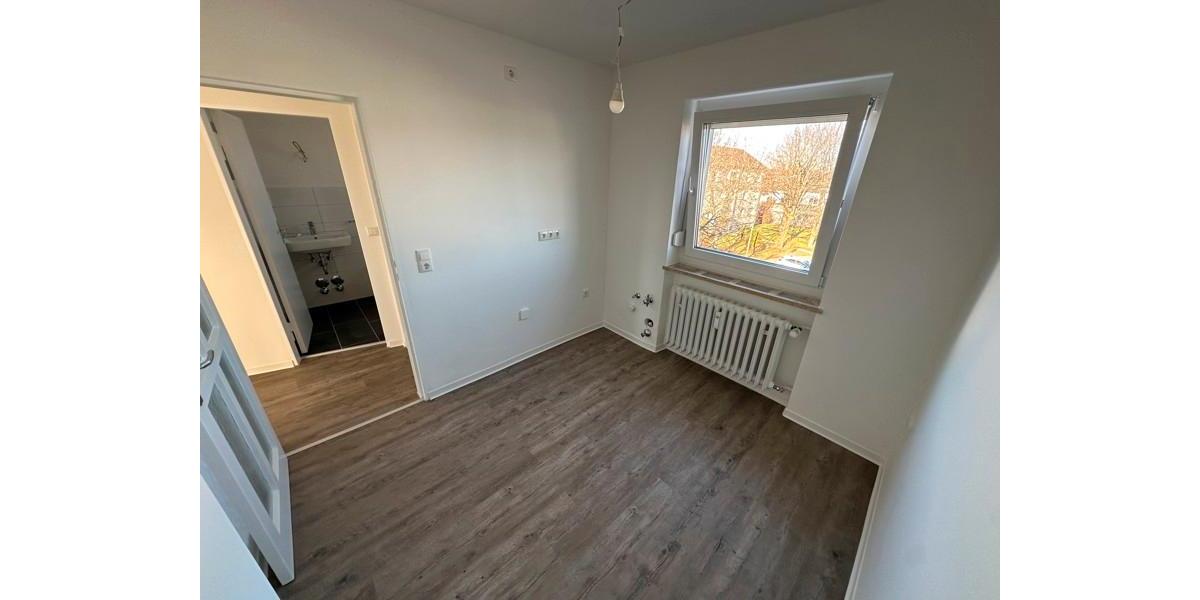 Etagenwohnung Kaufbeuren - 3.5 Zimmer, 82 m&sup2;, 802&euro; | Angebot:26258289