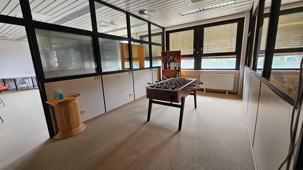 Gewerbeobjekt Freiburg im Breisgau St. Georgen - 1 Zimmer, 736 m&sup2;, 6.350&euro; | Angebot:25746096