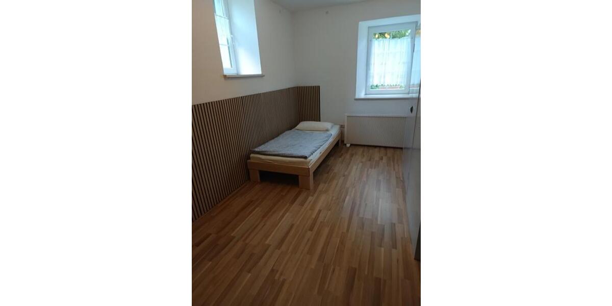 Wohnen auf Zeit Oschatz - 2 Zimmer, 54 m&sup2;, 13&euro; | Angebot:22708034