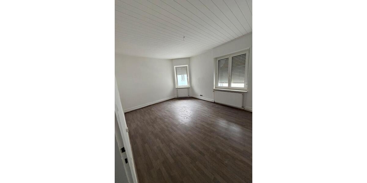 Erdgeschoßwohnung Frankfurt am Main Sossenheim - 3 Zimmer, 80 m&sup2;, 1.250&euro; | Angebot:26547099