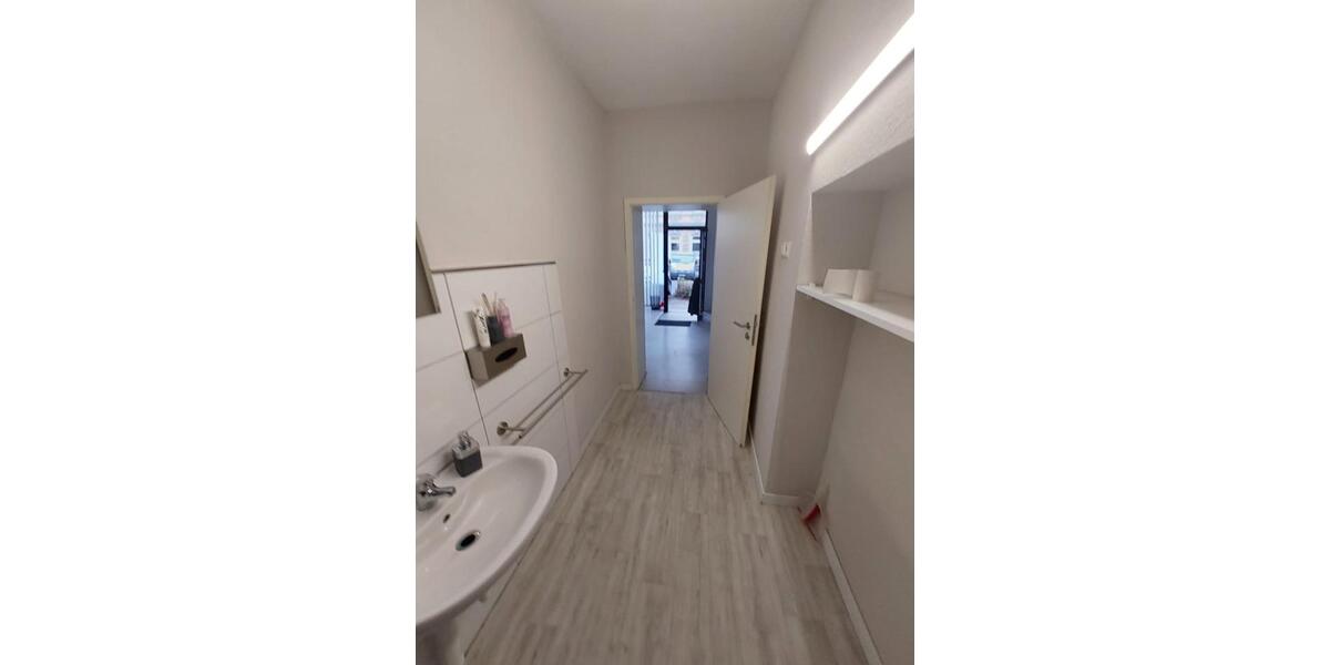 Gewerbeobjekt Krefeld - 390&euro; | Angebot:26442020