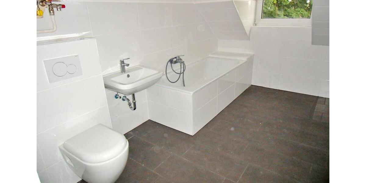 Etagenwohnung Stadthagen - 2 Zimmer, 85 m&sup2;, 595&euro; | Angebot:26146043