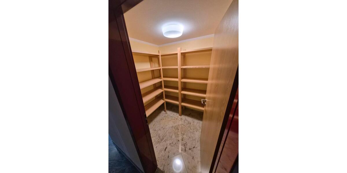 Etagenwohnung Harztor - 3 Zimmer, 85 m&sup2;, 600&euro; | Angebot:23845740